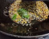 A picture of step 3 of Vegetable Rava Upma.