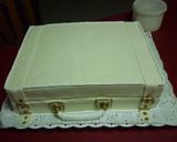 Foto del paso 4 de la receta: Torta de casamiento las valijas