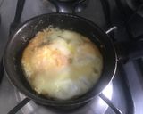 Foto del paso 1 de la receta: Huevos con tres quesos