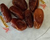 Foto langkah ke 1 dari resep Es Susu Kurma.