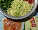 A picture of step 3 of Hot & Sour Soup.