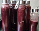 Hình bước làm 4 của món Nước ép cải bó xôi, củ dền và táo
