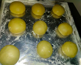 Foto langkah ke 3 dari resep Donat Tanpa Kentang.