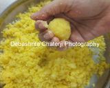 A picture of step 6 of Moong Dal Laddoo without sugar.