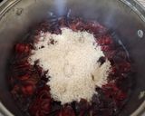 Foto langkah ke 2 dari resep 356. Sirup Bunga Rosella.