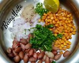 A picture of step 2 of Peanuts Basket Chaat.