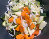 Foto del paso 1 de la receta: Verduras al vapor en thermomix ¡verduras en mi Varoma!