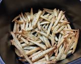 A picture of step 5 of "French Fries in the Air Fryer" 💯🍟.