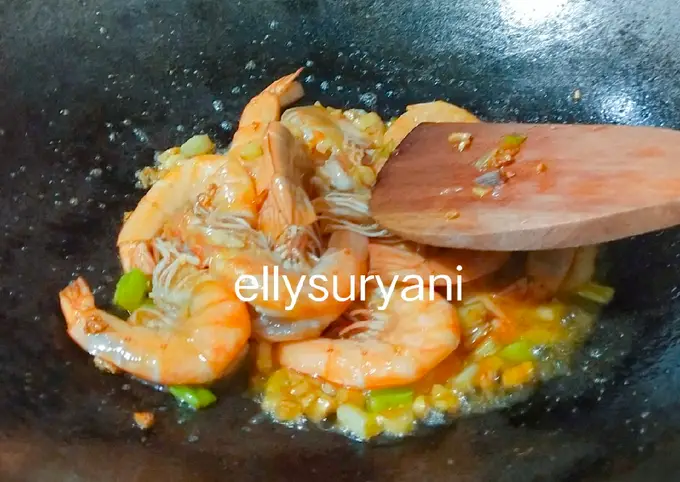 Langkah-langkah untuk membuat Cara membuat Udang Mentega ala Rumah Kami