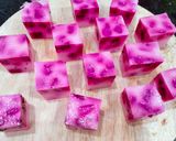 Hình bước làm 3 của món Pudding sữa thanh long đỏ