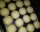 Foto langkah ke 4 dari resep Pie Susu Mini.