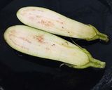 A picture of step 1 of Roasted eggplants with walnut cheese sauce.