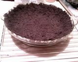 A picture of step 5 of Chocolate Mousse Pie.