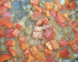 Foto del paso 7 de la receta: Escalope de pollo a la napolitana con garbanzos paprika🌶