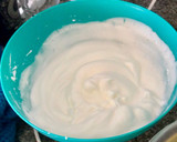 Foto del paso 1 de la receta: Torta de frutillas con crema y dulce de leche