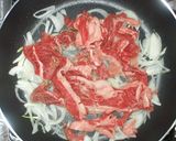 A picture of step 3 of Gyudon (Yoshinoya-Style Beef Bowl) – Easy, No Sukiyaki Sauce Needed!.