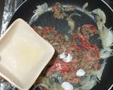 A picture of step 6 of Gyudon (Yoshinoya-Style Beef Bowl) – Easy, No Sukiyaki Sauce Needed!.