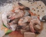 Foto langkah ke 2 dari resep Udang Bakso Balado.
