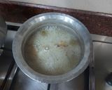 A picture of step 1 of Sawayan ka zrda / my mom recipe/yammy.