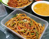 Foto langkah ke 10 dari resep Mie Gomak Goreng (Mie Lidi Goreng).
