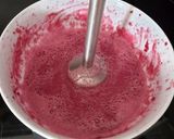 Une image de l'étape 1 de Crêpes salées et sucrées à la betterave.