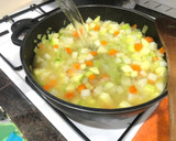 Foto del paso 4 de la receta: Crema de puerro y calabacín