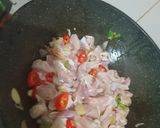 Foto langkah ke 1 dari resep Asem Asem Ayam Simple.
