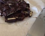 A picture of step 8 of Tiffin (refrigerator cake).