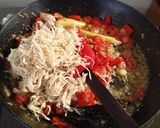 Foto langkah ke 6 dari resep Sambal Jamblang Ayam Suwir.