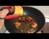 A picture of step 5 of Fried bao (mantao).