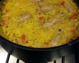 Foto del paso 2 de la receta: Arroz con salchichas parrillera