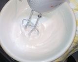 Foto del paso 2 de la receta: Bizcochuelo simple 🤷