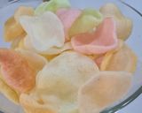 A picture of step 2 of Prawn Cracker for kids (Easy snacks for kids).