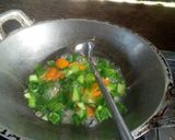 Foto langkah ke 4 dari resep Sayur Bening Full Sayuran.