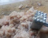 A picture of step 1 of Chicken rice meatballs.