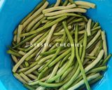 Foto langkah ke 1 dari resep Baby Buncis Bawang Putih Pedas.