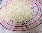A picture of step 2 of Steps for perfect jowar roti.
