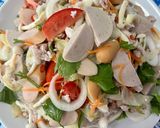 A picture of step 3 of Yum Woon Sen (Thai Glass Noodle Salad).