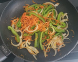 Foto del paso 2 de la receta: Tallarines 3 delicias