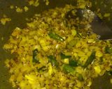A picture of step 4 of Indori Poha.