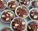 Foto langkah ke 6 dari resep The best Choco Custrad Muffin.