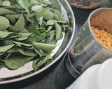 A picture of step 1 of Karuvapilai idli podi.