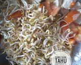 Foto langkah ke 5 dari resep Tumis Tauge Tahu.