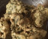 પાલક મેથી ક્રિસ્પી પકોડા(palak methi crispy pakoda Recipe in gujarati) રેસીપી સ્ટેપ3ફોટો