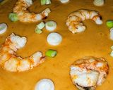 Foto del paso 7 de la receta: Crema de puerro, patata y gambas