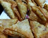 A picture of step 4 of Beef mince samosa.