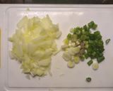 Foto del paso 1 de la receta: Fideos con salsa de atún fresco