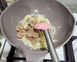 Foto langkah ke 3 dari resep 203. Tumis Wortel, Buncis dan Bawang Bombay.