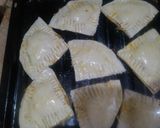 A picture of step 3 of Chicken patties with frozen paratha.