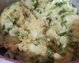 A picture of step 2 of Potato stuffed sandwich with green chutney.